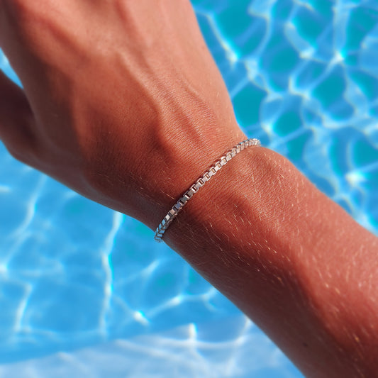 Square bracelet